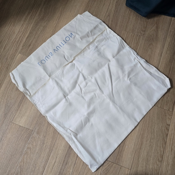 Louis Vuitton Dust Bag - Picture 4 of 6